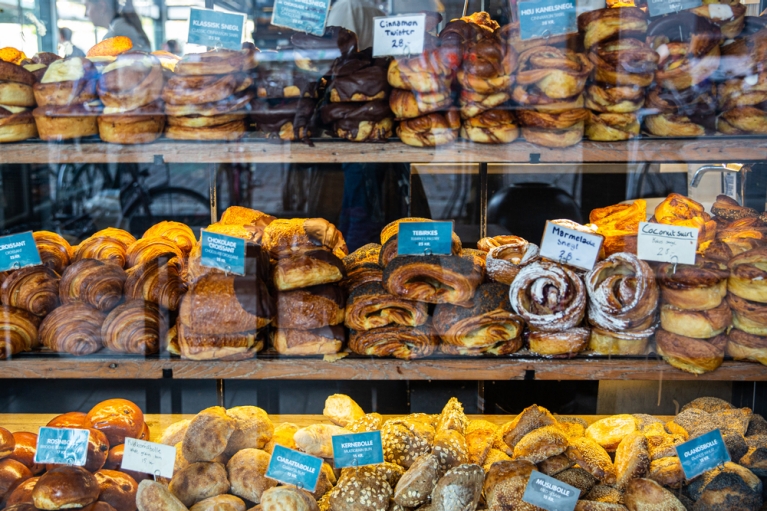 Close-up of a bakery in Torvehallerne in Copenhagen