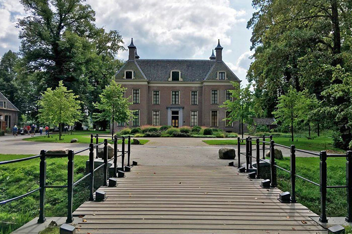 netherlands-utrecht-estate-amelisweerd
