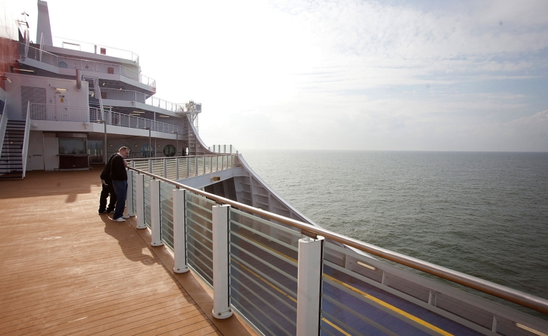 stena-line-ferries-sun-deck
