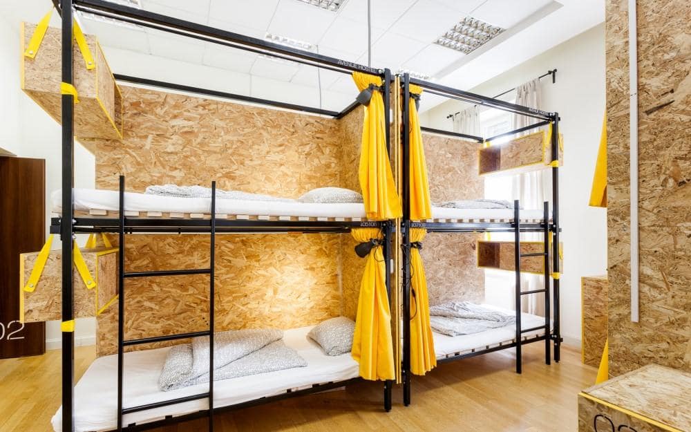 ¡Hospédate en un dormitorio para ahorrar euros!
