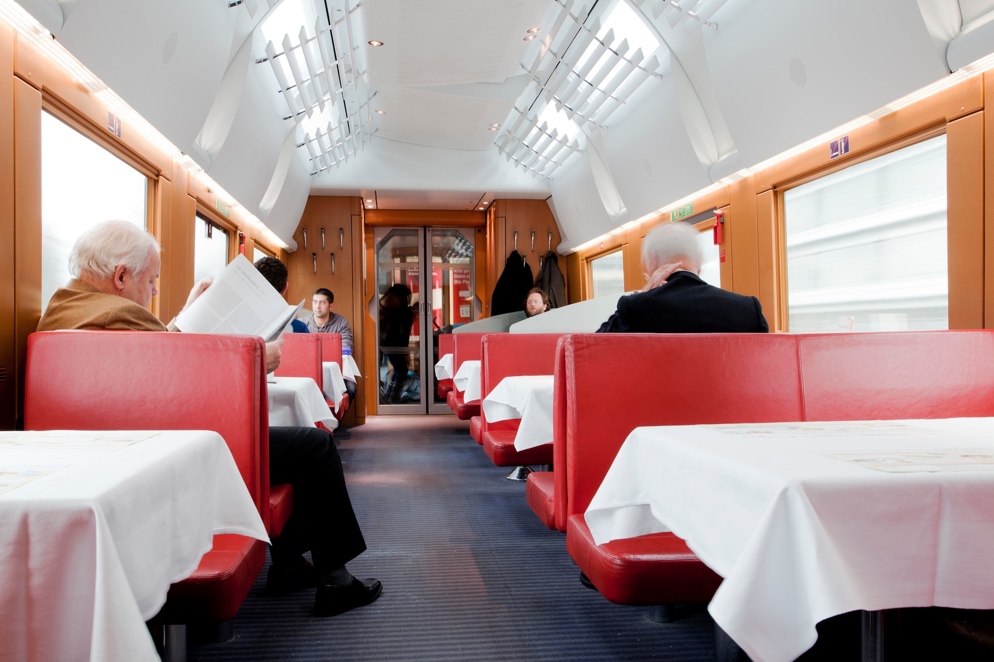 ドイツ、ICE の食堂車
