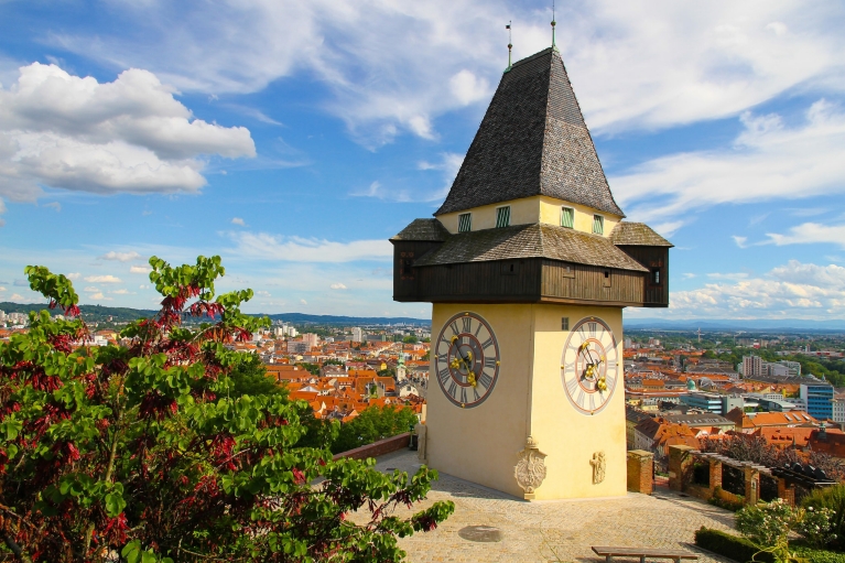 La torre del reloj en Graz, Austria