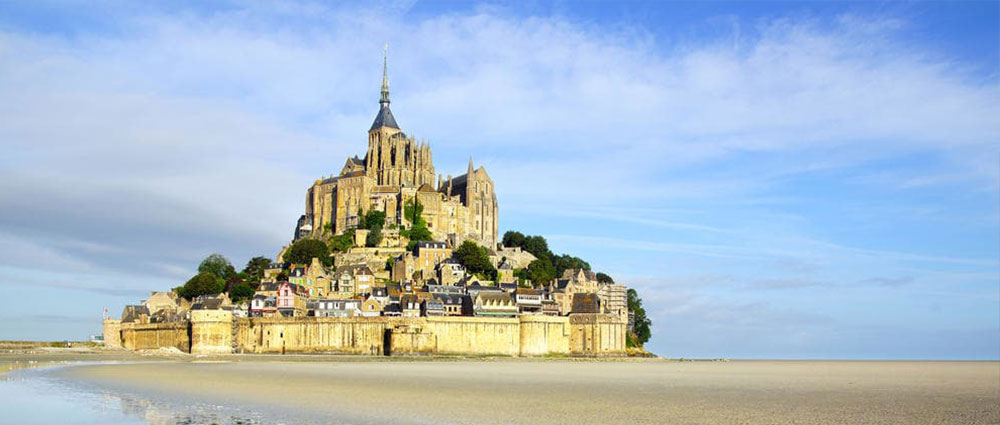 hostelworld-mont-st-michel-france