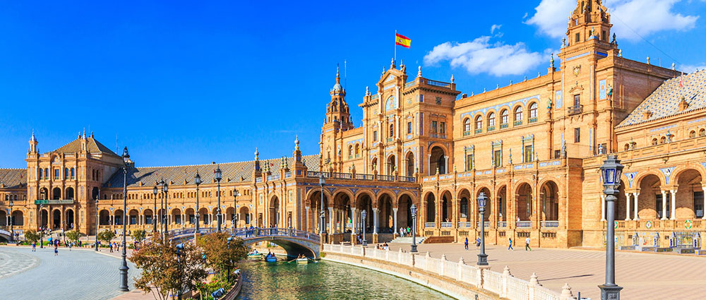 hostelworld-sevilla-spain-square