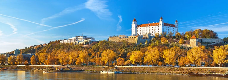 slovakia-bratislava-river-with-view-on-parliament