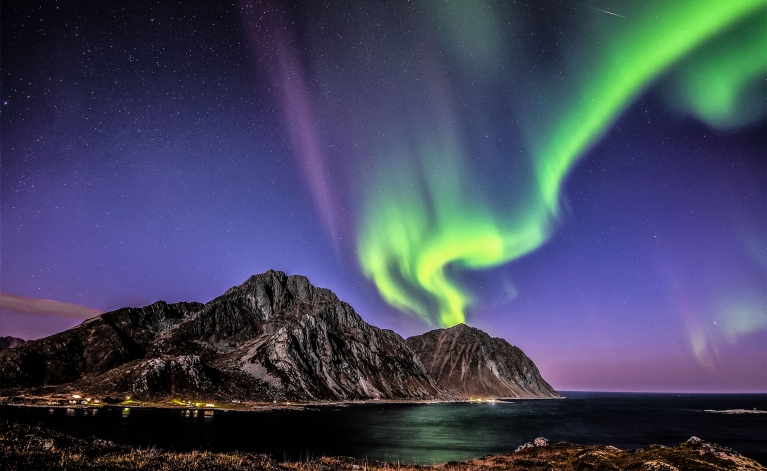 Aurora Boreal sobre las islas Lofoten
