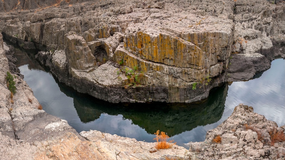 bulgaria-underwater-stone-forest