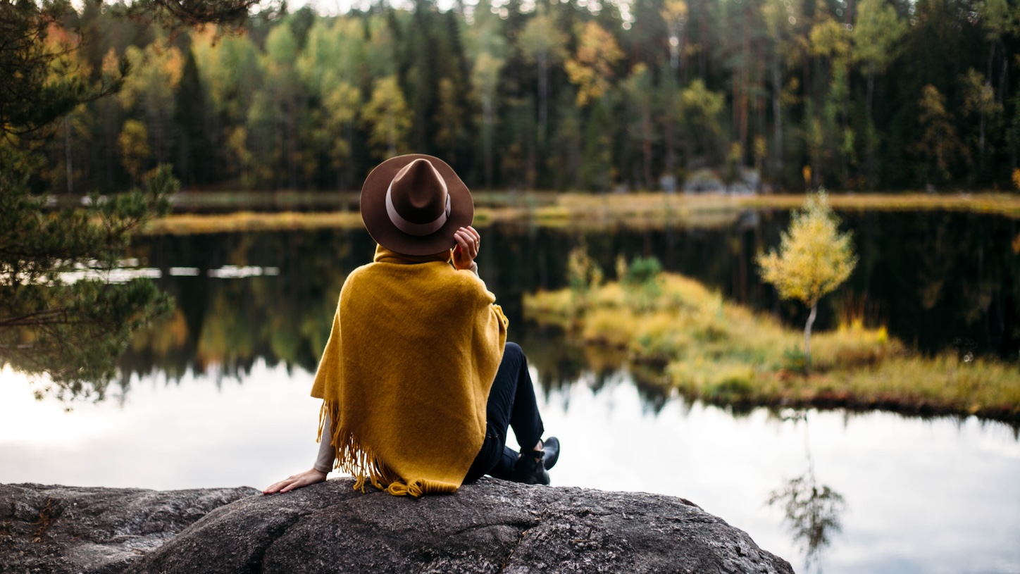 finland-nuuksio-national-park-woman-lake