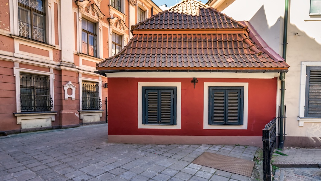 latvia-riga-januiela-street