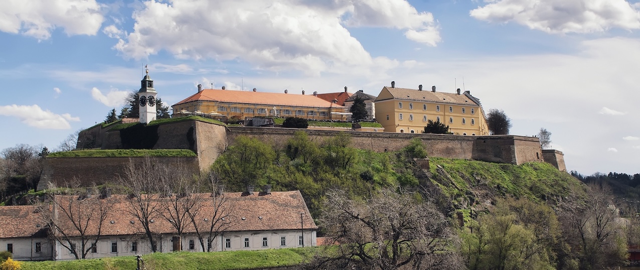 serbia-novi-sad-petrovarian-fortress