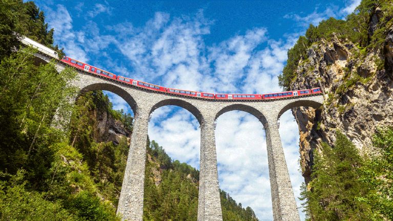 Ruta del tren panorámico Bernina Express
